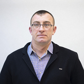 Александр Глухов