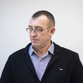 Александр Глухов